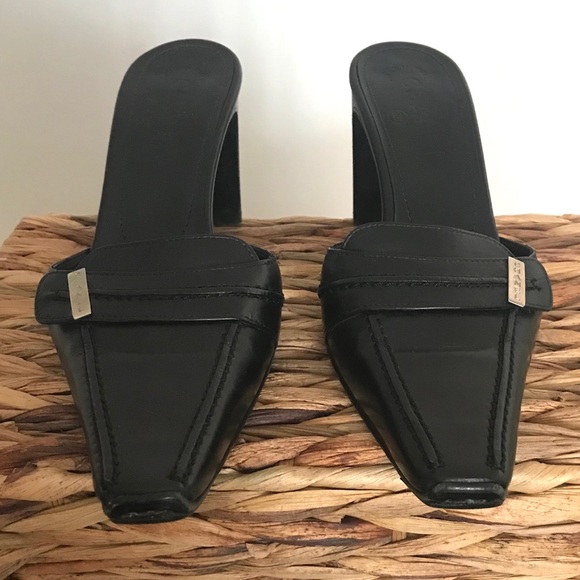 CHANEL Authentic - Made in Italy ✨ Blk Leather - Picture 4 of 7